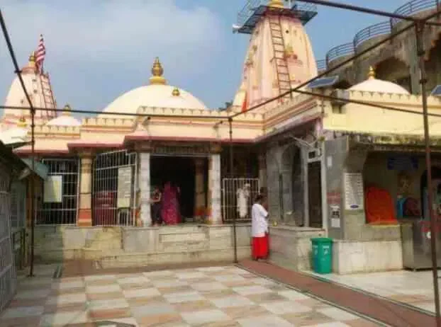સિદ્ધ કુબેર શિવ મંદિર વિશે